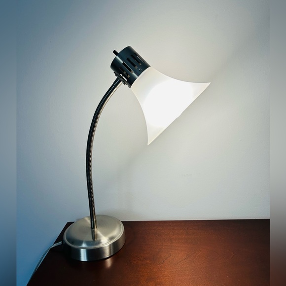 Table lamp - Picture 2 of 4
